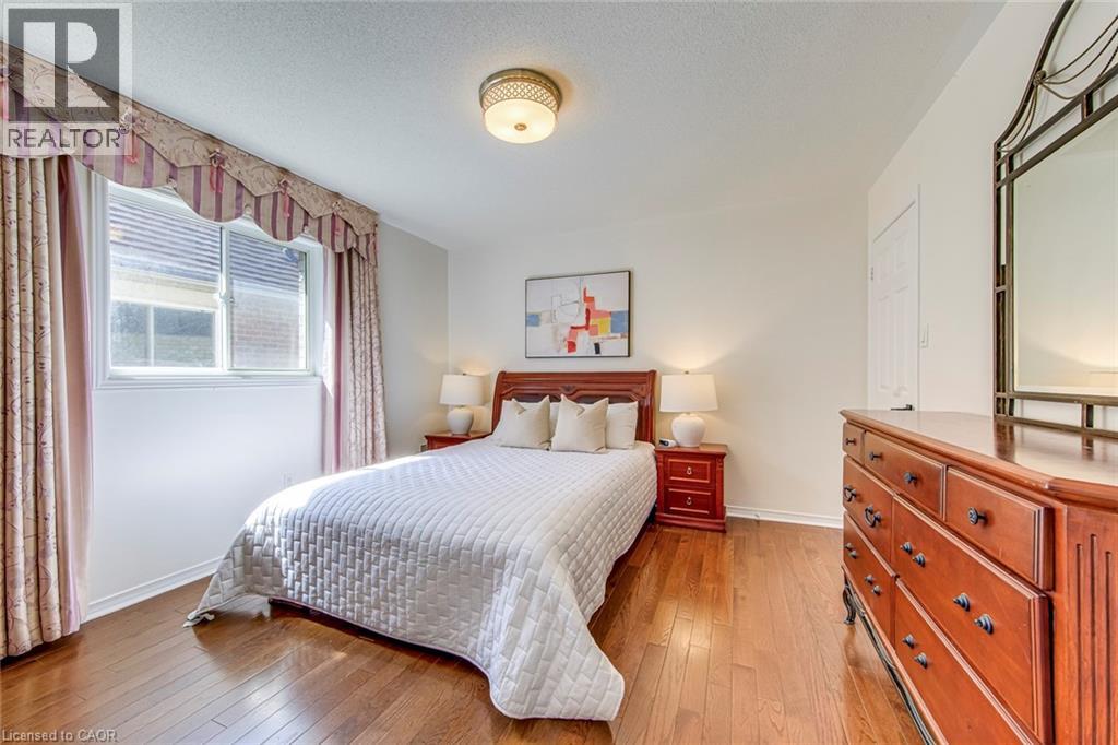 5875 Fieldon Road, Mississauga, Ontario  L5M 5K5 - Photo 31 - 40832642