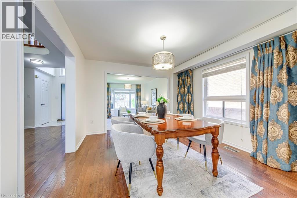 5875 Fieldon Road, Mississauga, Ontario  L5M 5K5 - Photo 7 - 40832642