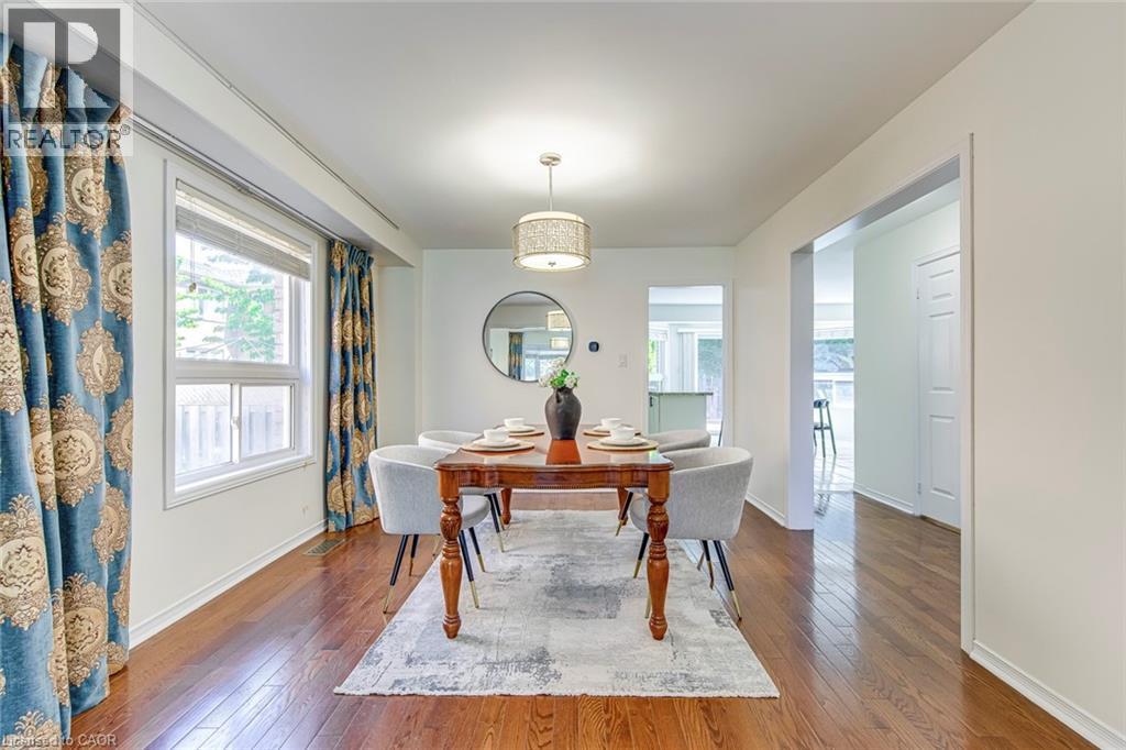 5875 Fieldon Road, Mississauga, Ontario  L5M 5K5 - Photo 6 - 40832642