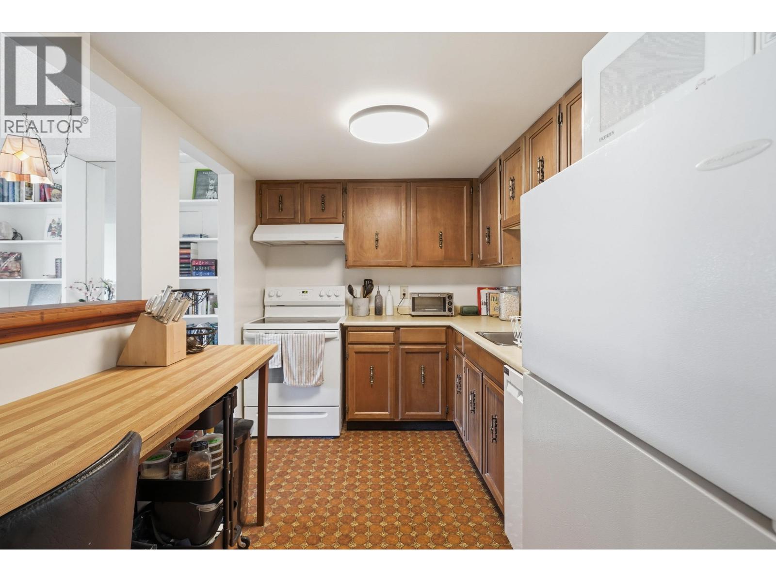 305 2475 York Avenue, Vancouver, British Columbia  V6K 1C9 - Photo 9 - R3126831