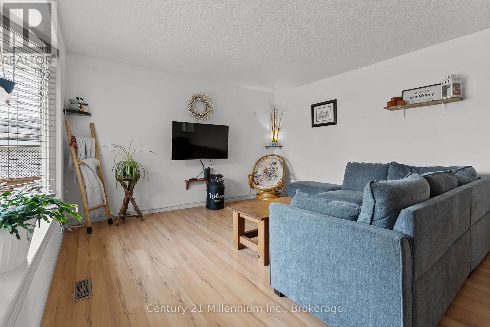 1025 12th Street E, Owen Sound, Ontario  N4K 5V4 - Photo 12 - X13162672