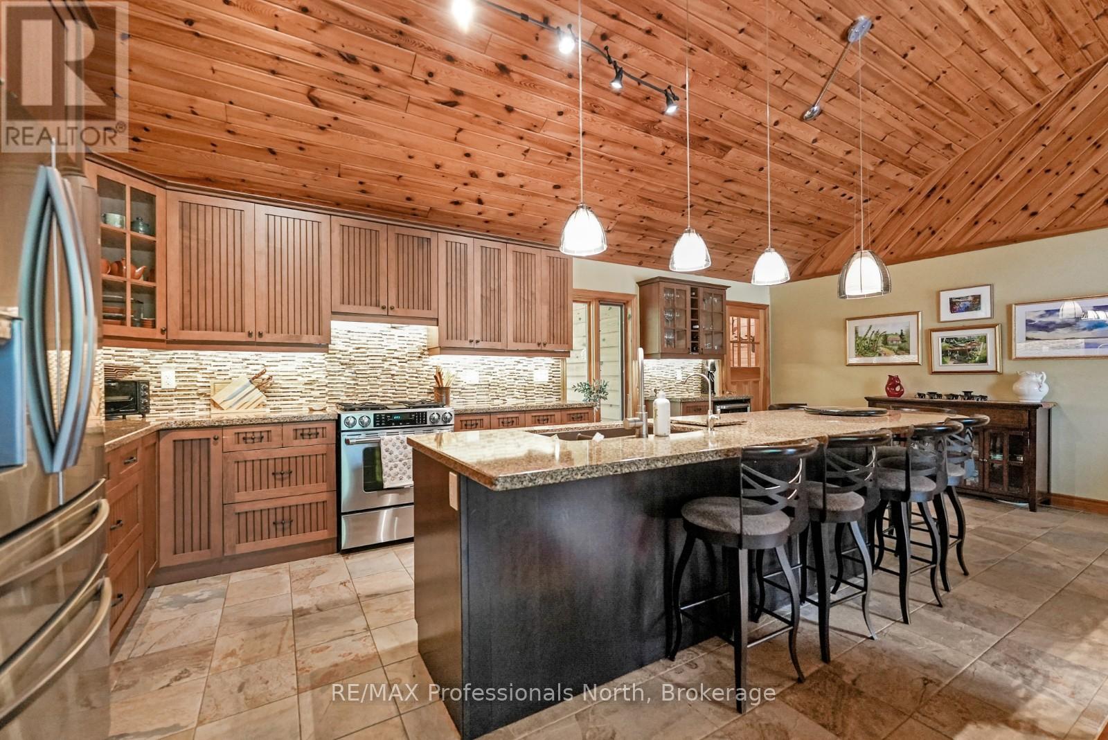 2435 Watts Road, Dysart Et Al, Ontario K0M 1S0 - Photo 8 - X13162700