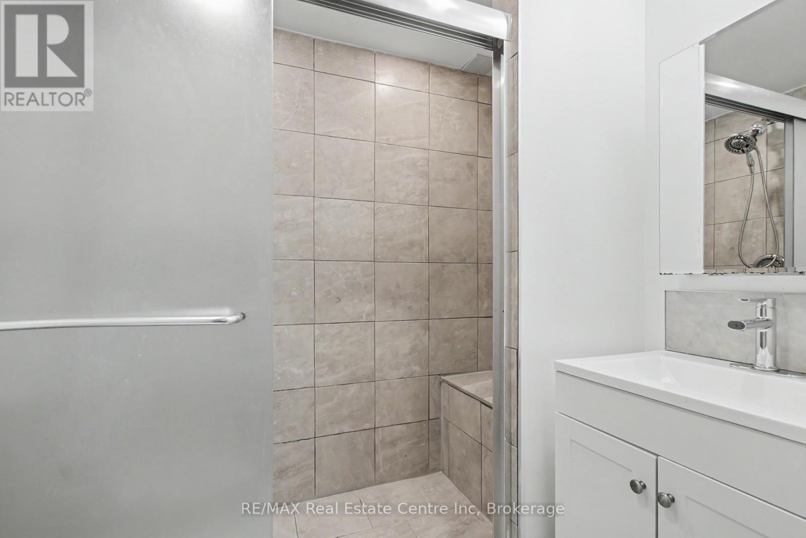 51 Camrose Court, Kitchener, Ontario  N2M 5J4 - Photo 26 - X13162750