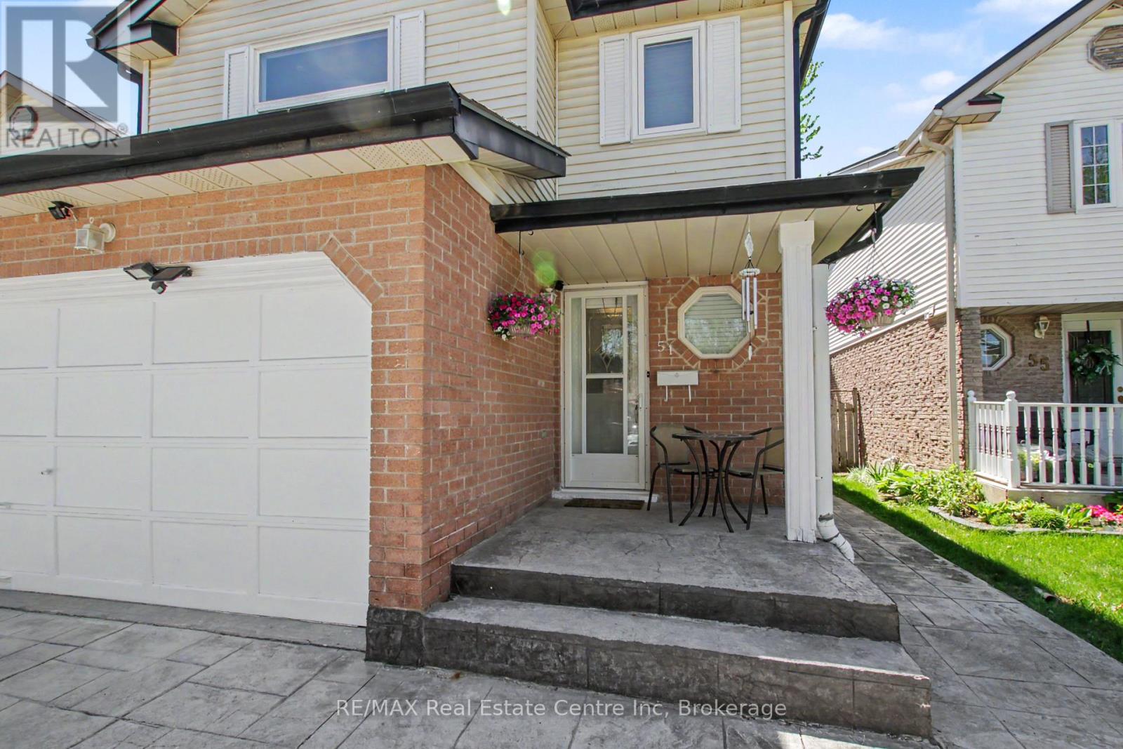 51 Camrose Court, Kitchener, Ontario  N2M 5J4 - Photo 4 - X13162750