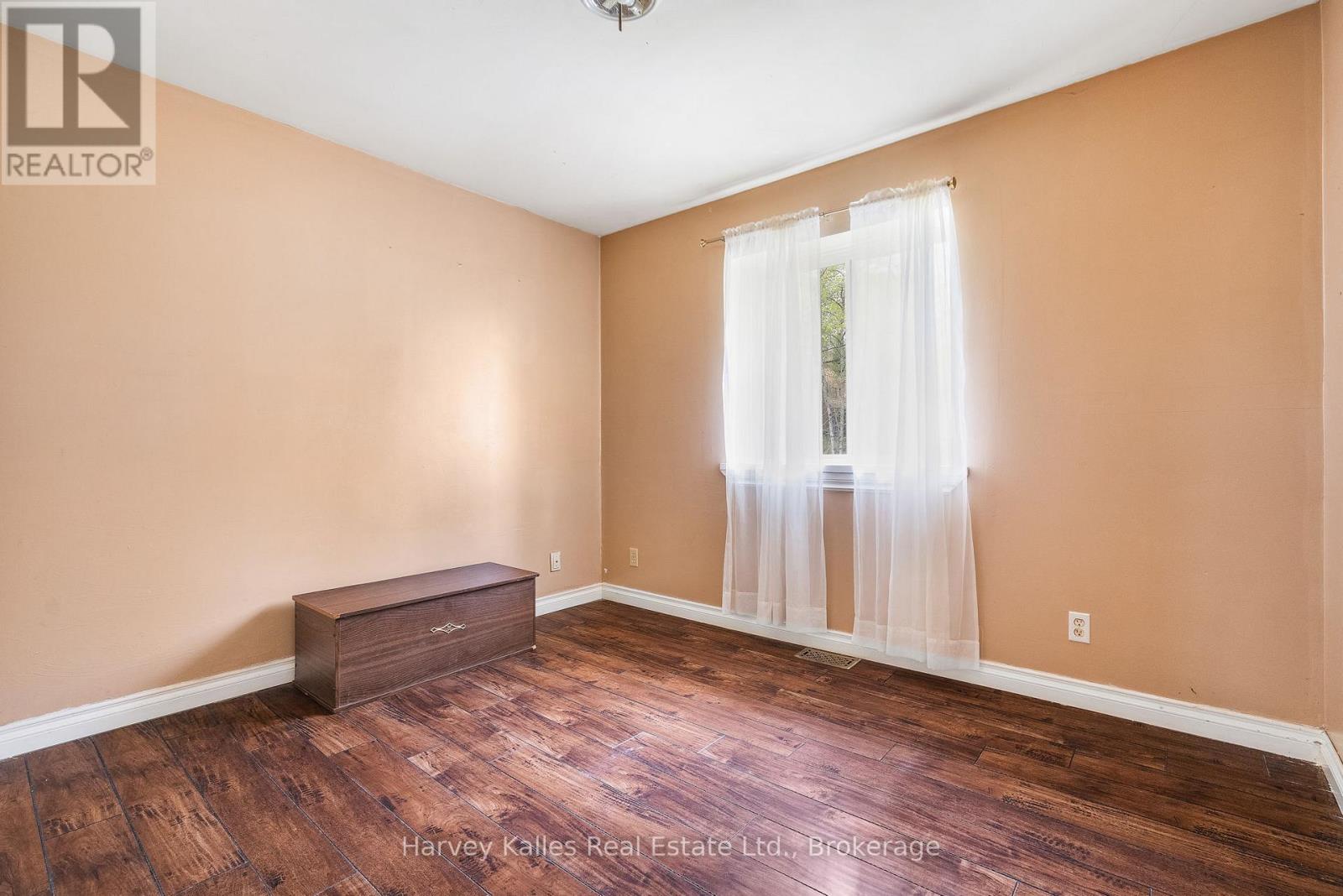 42 Old Centurion Road, Huntsville, Ontario  P1H 2N5 - Photo 13 - X13162800