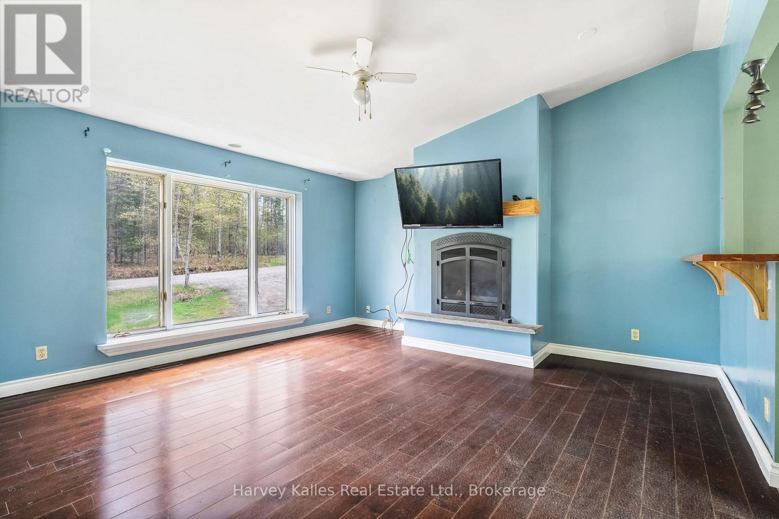 42 Old Centurion Road, Huntsville, Ontario  P1H 2N5 - Photo 4 - X13162800