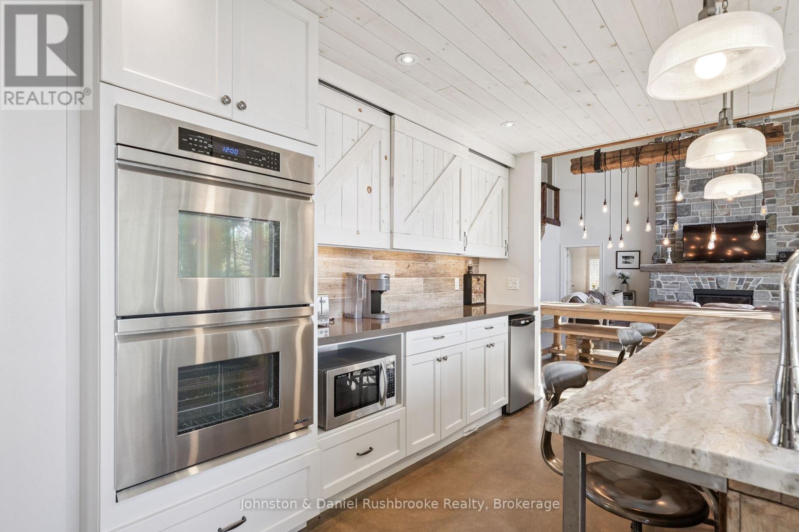 1911 Mortimers Point Road, Muskoka Lakes, Ontario  P0B 1J0 - Photo 16 - X13162884