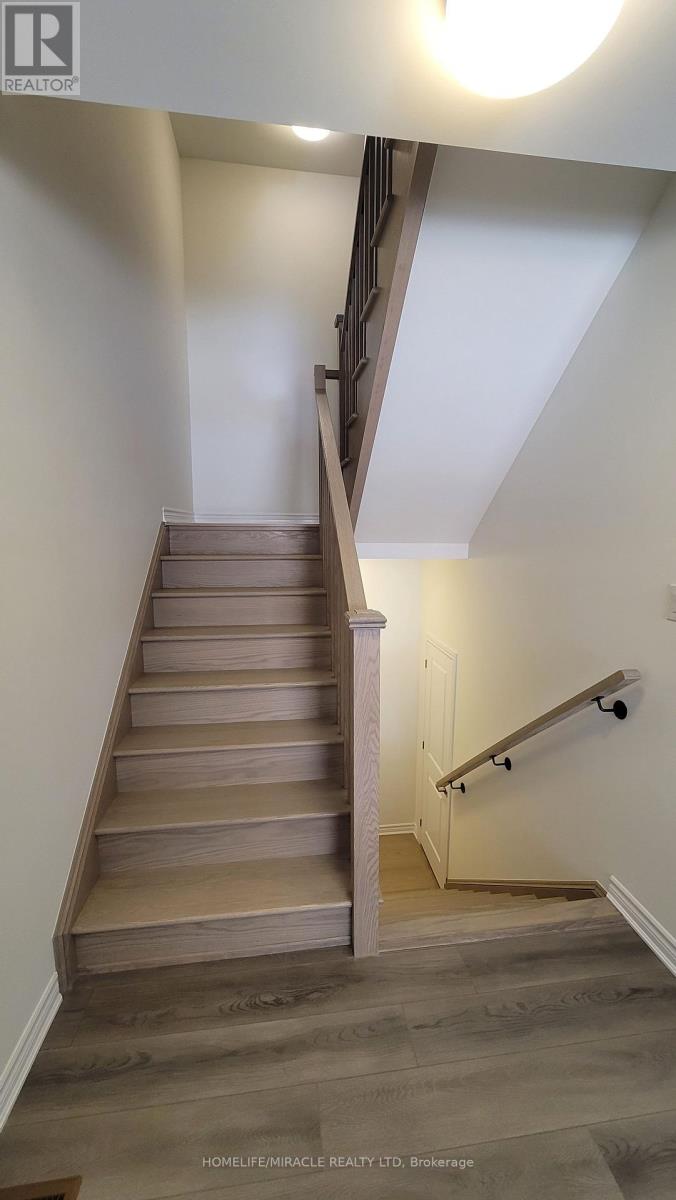 29 Thornbird Crescent, Brampton, Ontario  L6V 3N5 - Photo 12 - W13156906