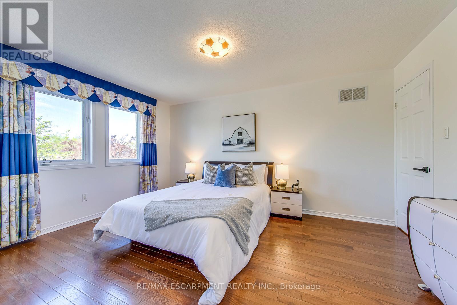 5875 Fieldon Road, Mississauga, Ontario L5M 5K5 - Photo 29 - W13161252