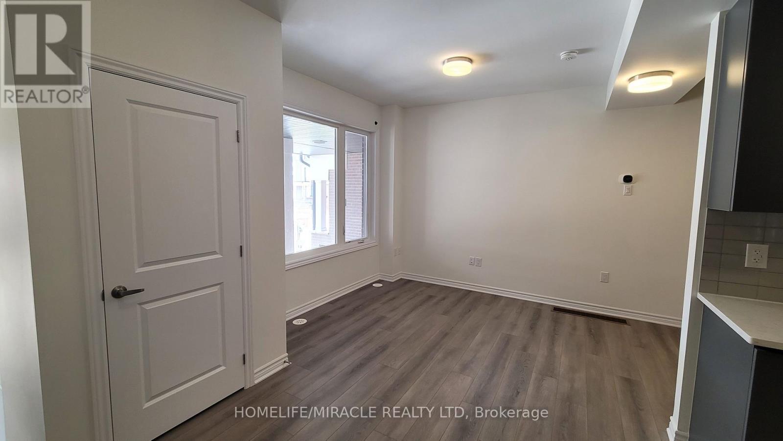29 Thornbird Crescent, Brampton, Ontario  L6V 3N5 - Photo 5 - W13156906