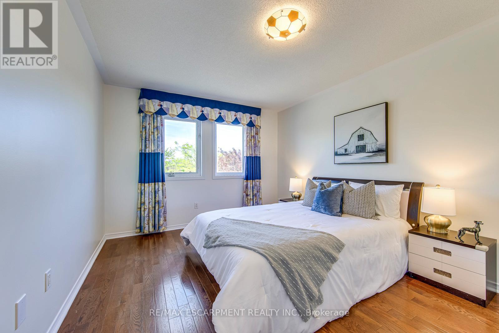 5875 Fieldon Road, Mississauga, Ontario L5M 5K5 - Photo 30 - W13161252