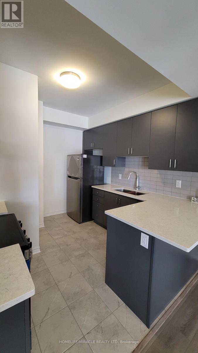 29 Thornbird Crescent, Brampton, Ontario  L6V 3N5 - Photo 7 - W13156906