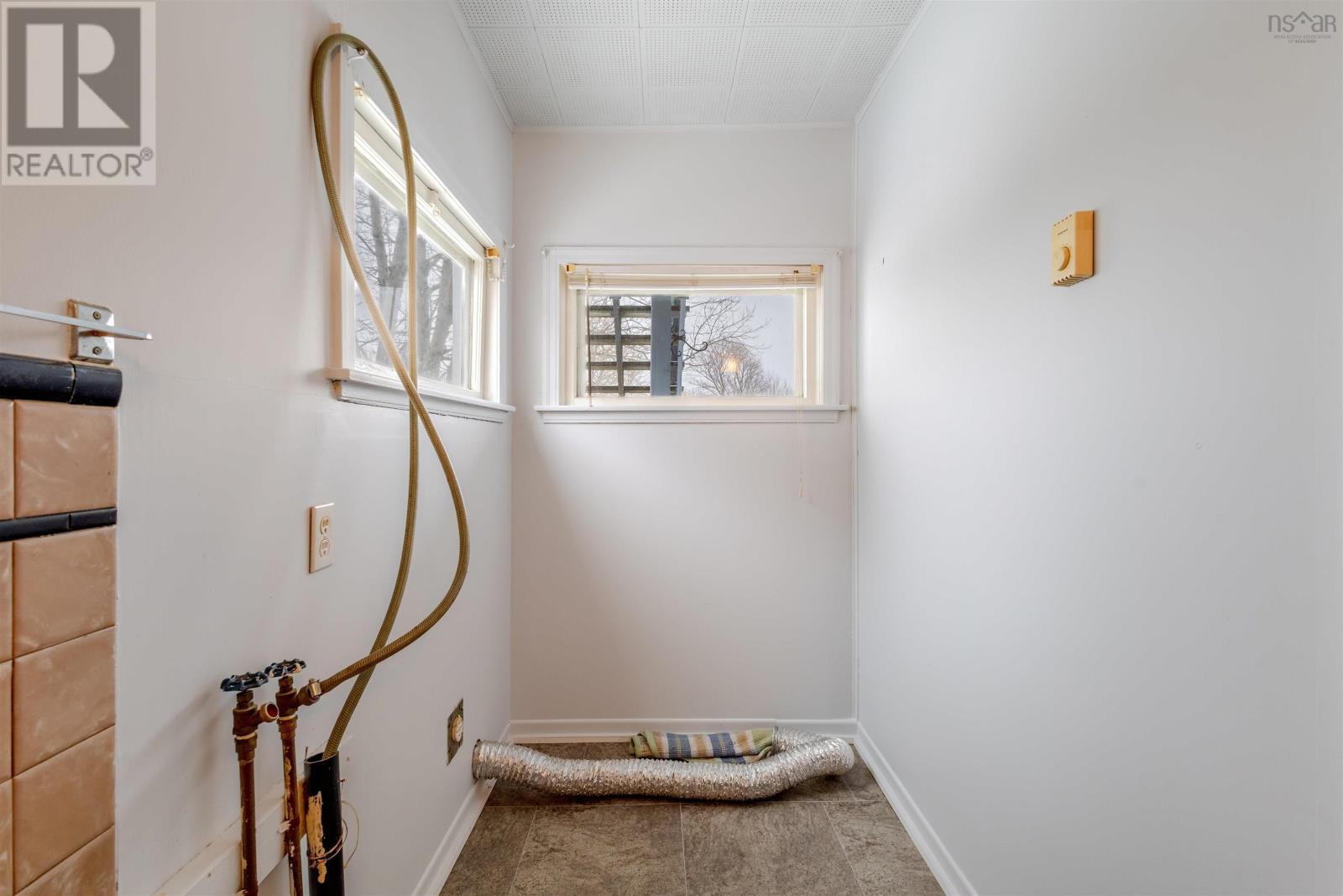 19 Beech Street, Sydney Mines, Nova Scotia  B1V 1E9 - Photo 25 - 202605953