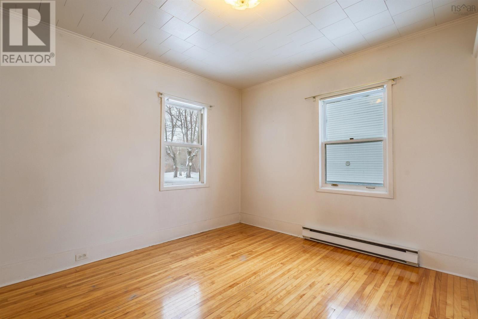 19 Beech Street, Sydney Mines, Nova Scotia  B1V 1E9 - Photo 34 - 202605953