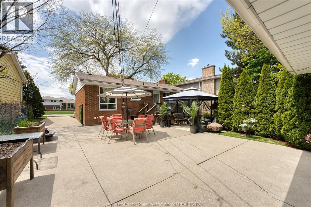 1204 Sumach, Windsor, Ontario  N8S 2S4 - Photo 37 - 26011830