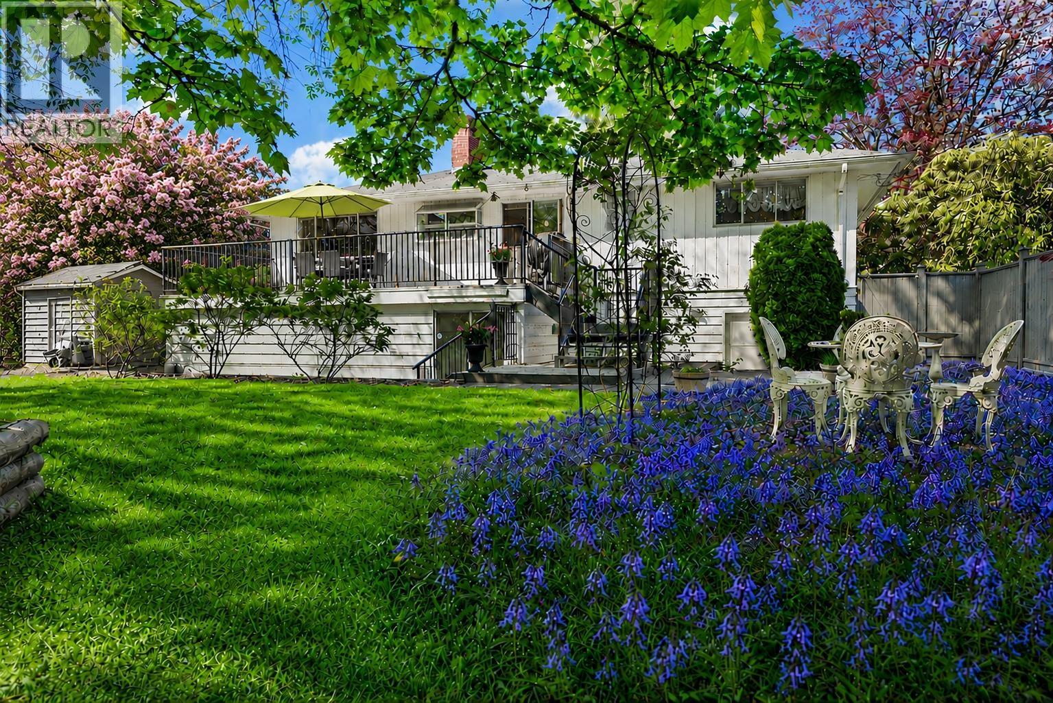 689 POPLAR STREET, Coquitlam, British Columbia