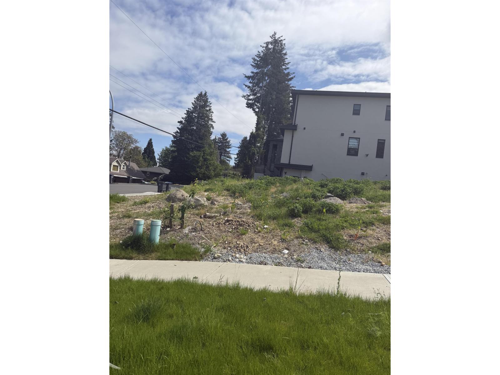 13858 115 Avenue, Surrey, British Columbia  V3R 2P3 - Photo 2 - R3122147