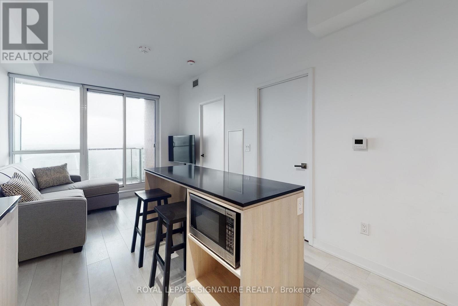1517 - 31 Tippett Road, Toronto, Ontario  M3H 0C8 - Photo 11 - C13162654