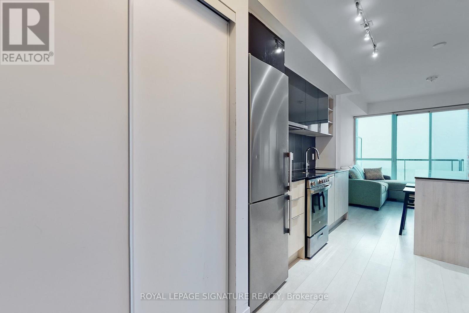 1517 - 31 Tippett Road, Toronto, Ontario  M3H 0C8 - Photo 12 - C13162654