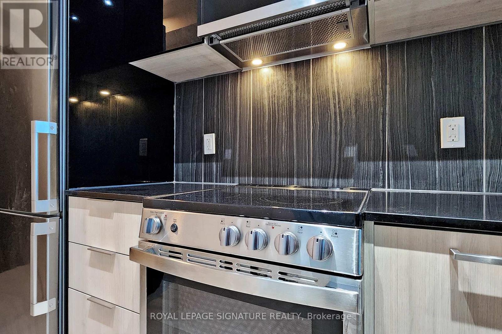 1517 - 31 Tippett Road, Toronto, Ontario  M3H 0C8 - Photo 9 - C13162654