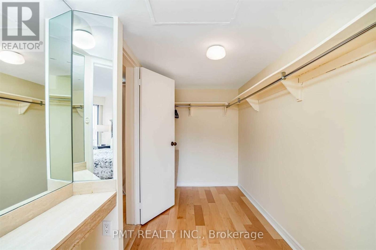 3315 - 55 Harbour Square, Toronto, Ontario  M5J 2L1 - Photo 16 - C13162664