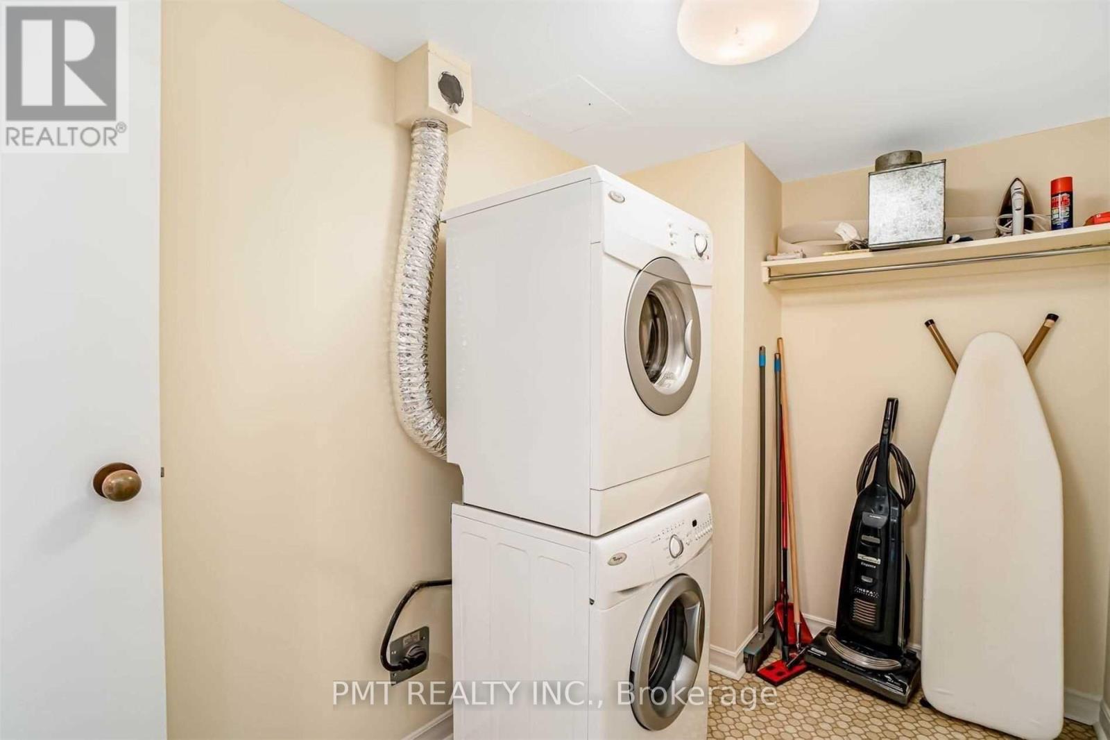 3315 - 55 Harbour Square, Toronto, Ontario  M5J 2L1 - Photo 18 - C13162664