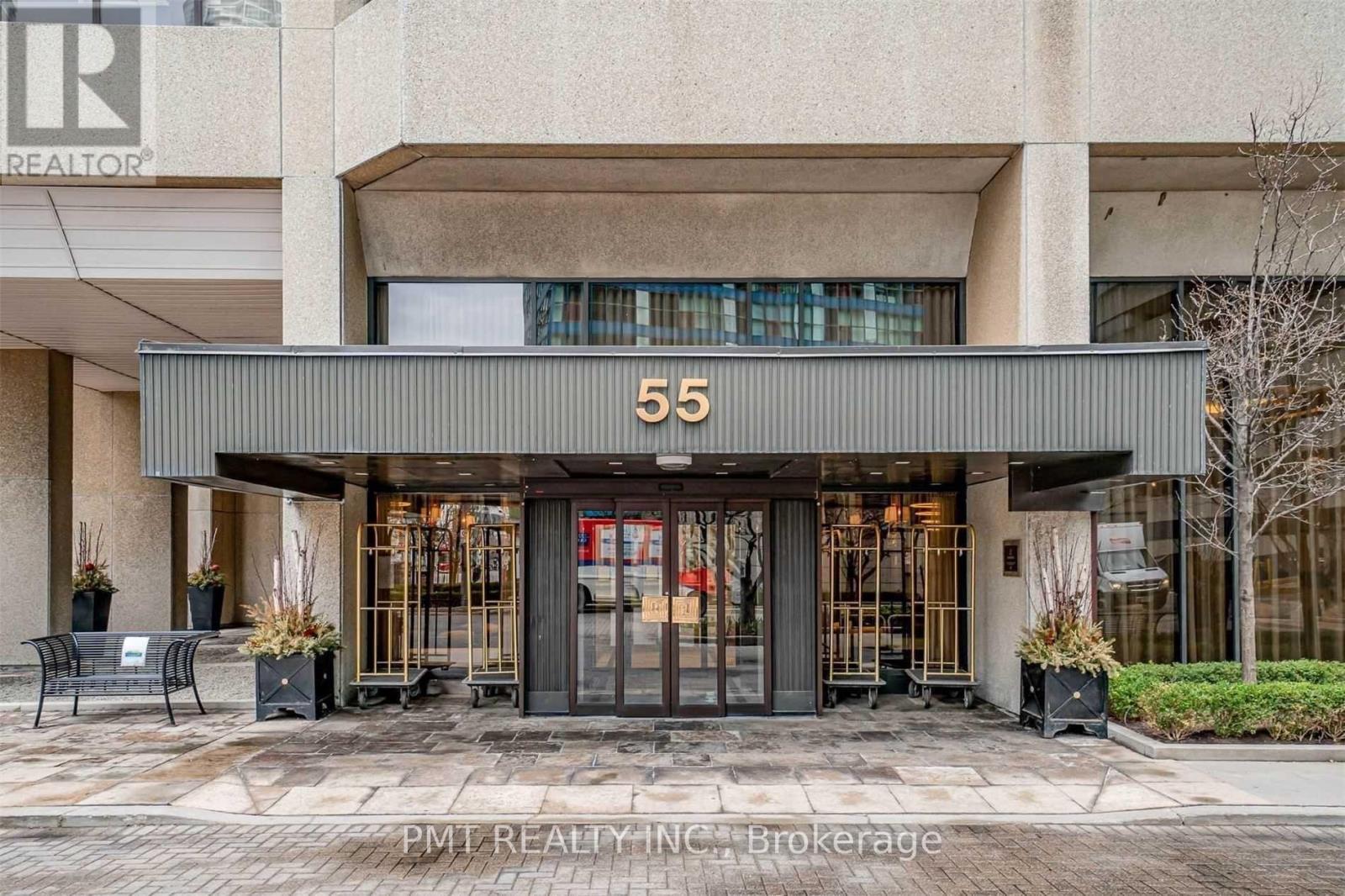 3315 - 55 Harbour Square, Toronto, Ontario  M5J 2L1 - Photo 20 - C13162664