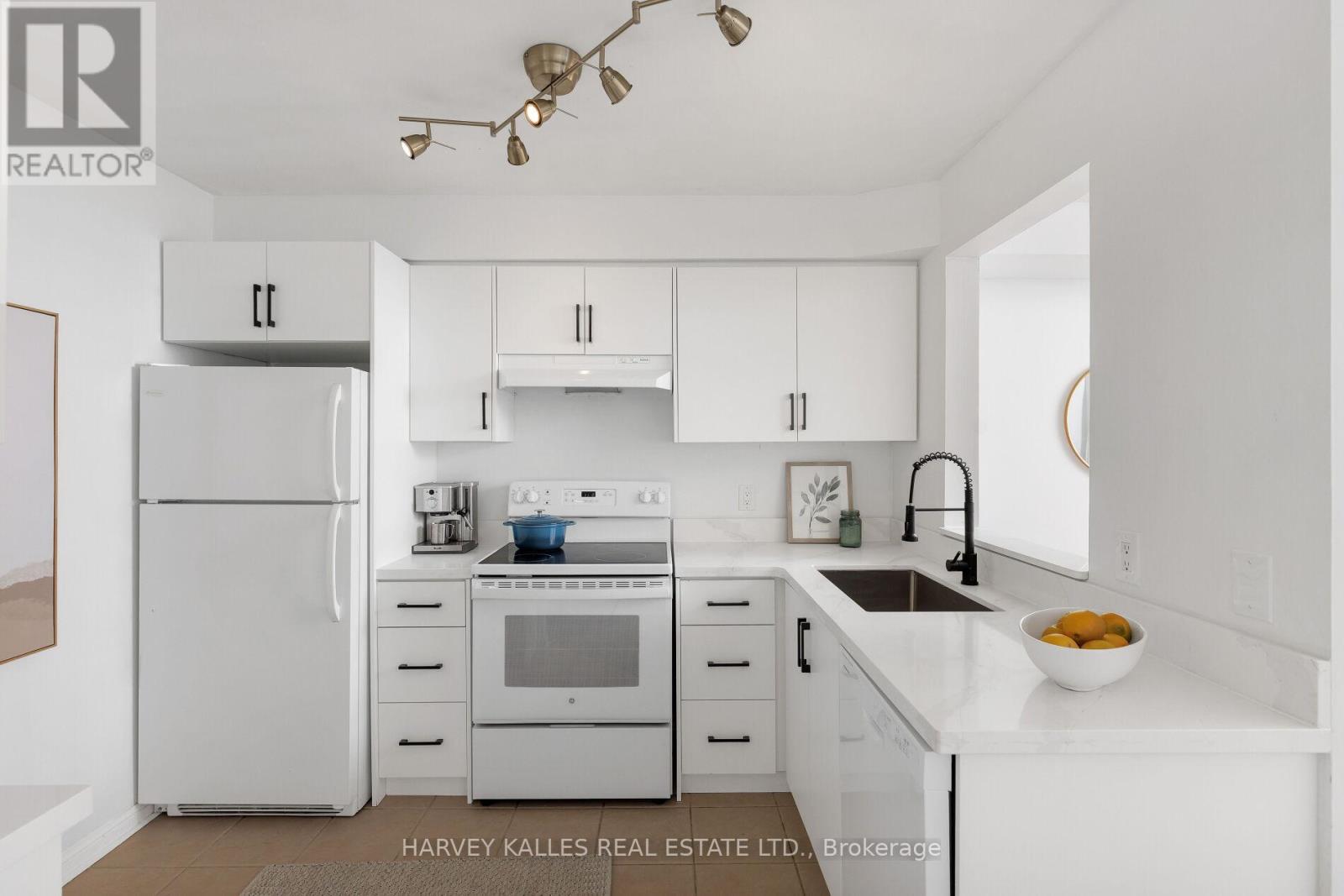 405 - 29 Canniff Street, Toronto, Ontario  M6K 3M5 - Photo 20 - C13162758