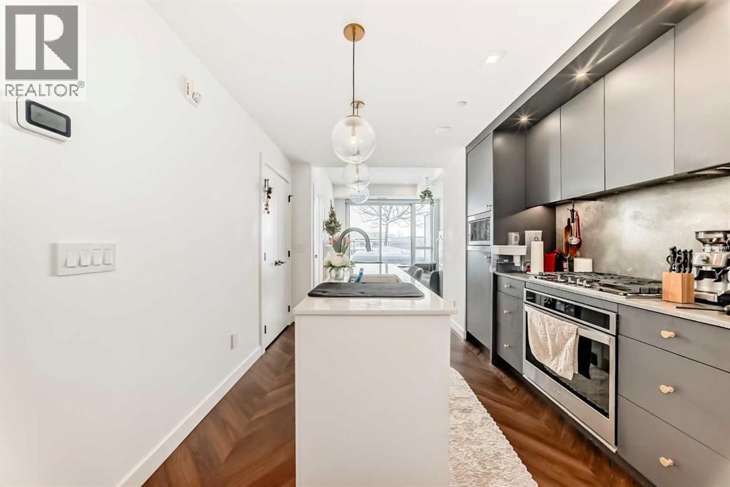 207, 8505 Broadcast Avenue SW, Calgary, Alberta  T3H 6B5 - Photo 3 - A2313082