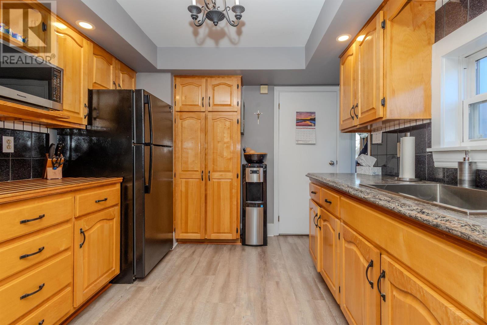 340 King Edward Street, Glace Bay, Nova Scotia  B1A 3W3 - Photo 5 - 202528576