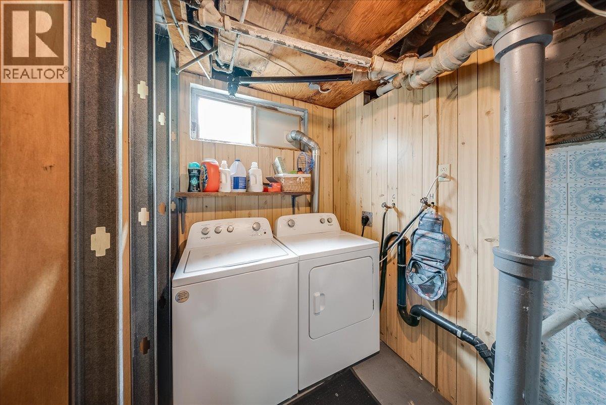 490 Austad Lane, Trail, British Columbia  V1R 3K6 - Photo 22 - 10387521
