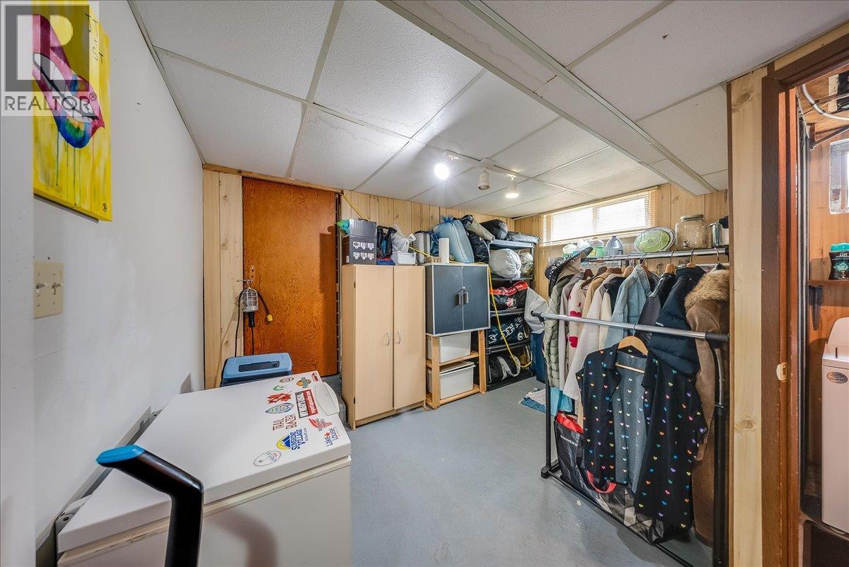 490 Austad Lane, Trail, British Columbia  V1R 3K6 - Photo 25 - 10387521