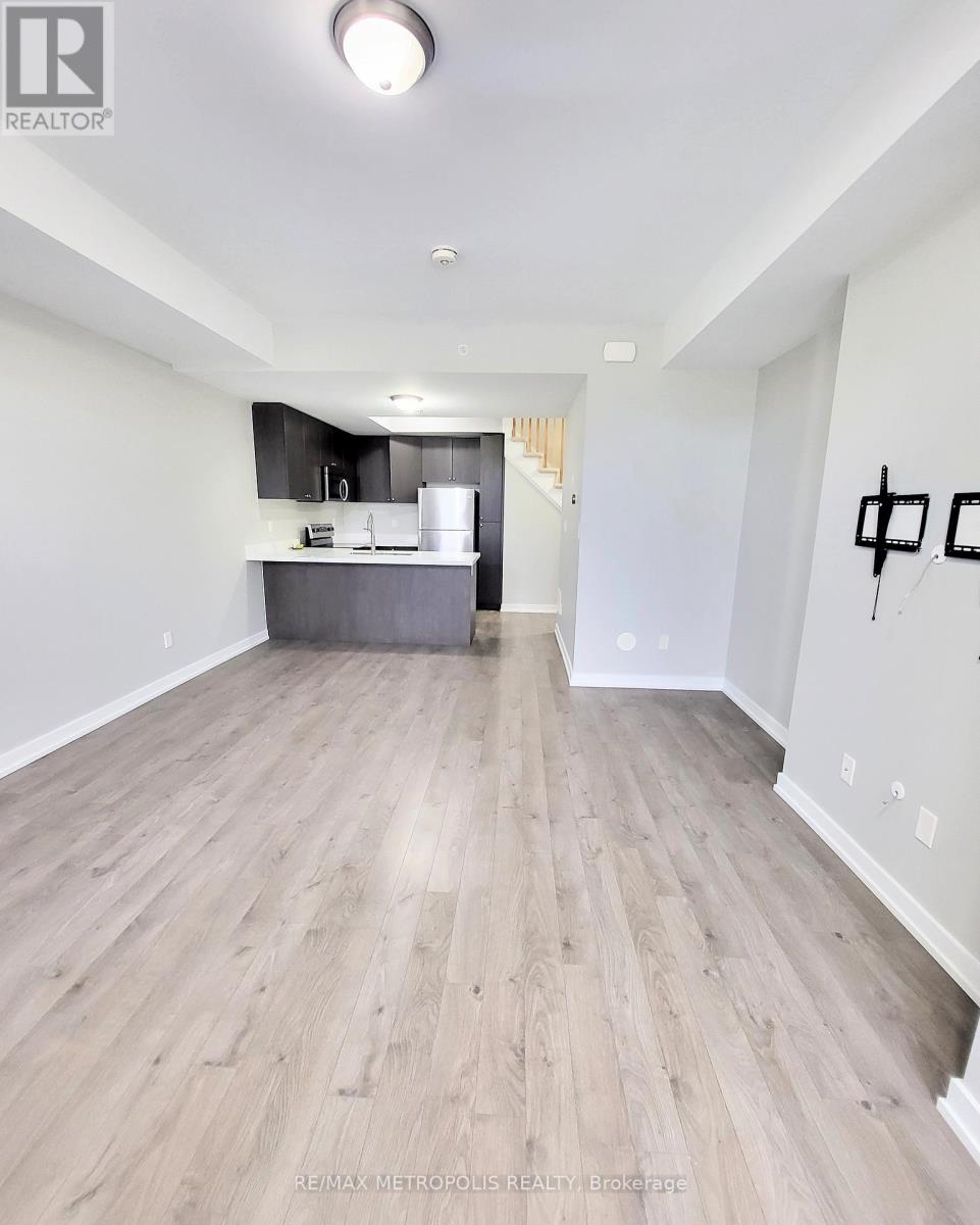 204 - 1555 Kingston Road, Pickering, Ontario  L1V 0E9 - Photo 3 - E13162790