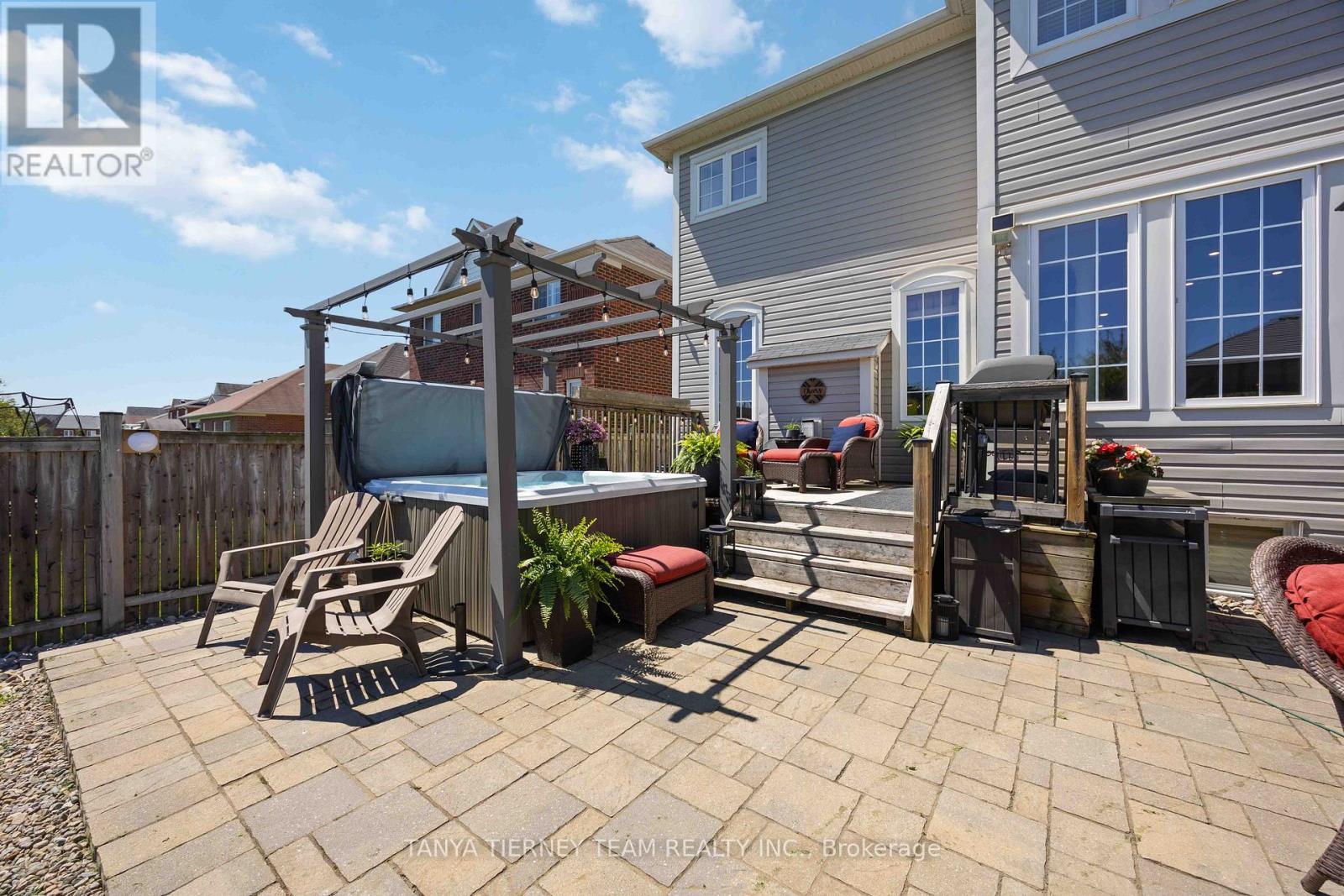 303 Cachet Boulevard, Whitby, Ontario  L1M 0C7 - Photo 43 - E13162976