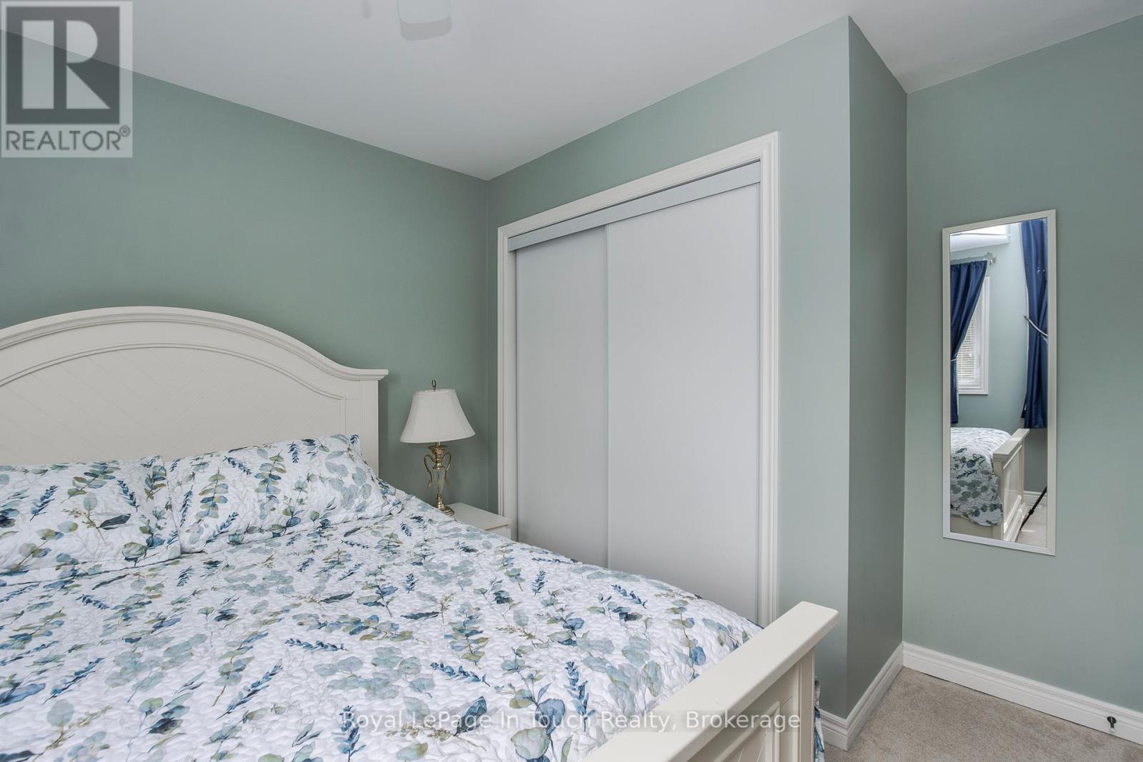 75 Pearl Street, Wasaga Beach, Ontario  L9Z 0G8 - Photo 30 - S12950120