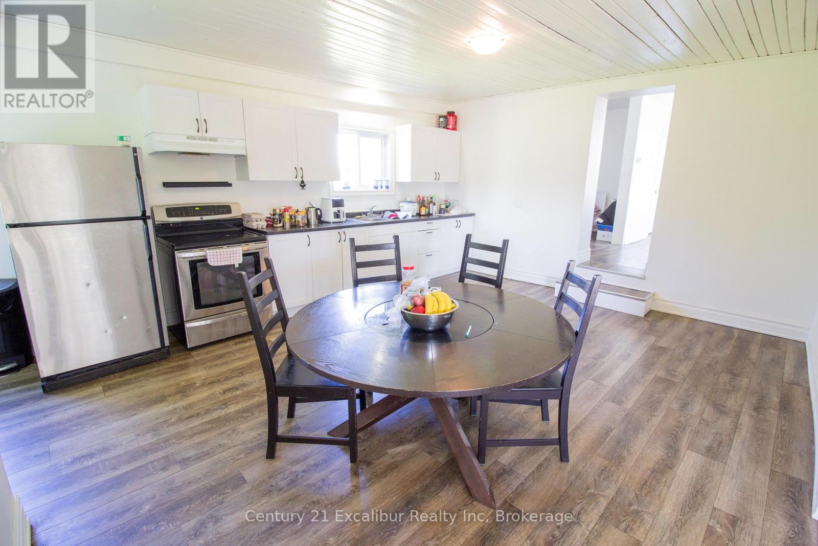 8323 Line 12 Road W, Wellington North, Ontario  N1H 6J2 - Photo 6 - X13162196