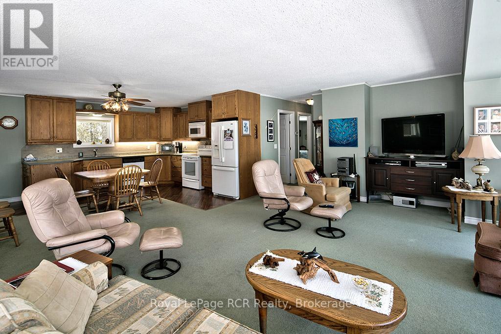 120 Mccullough Lake Drive, Chatsworth, Ontario  N0H 2V0 - Photo 24 - X12853812