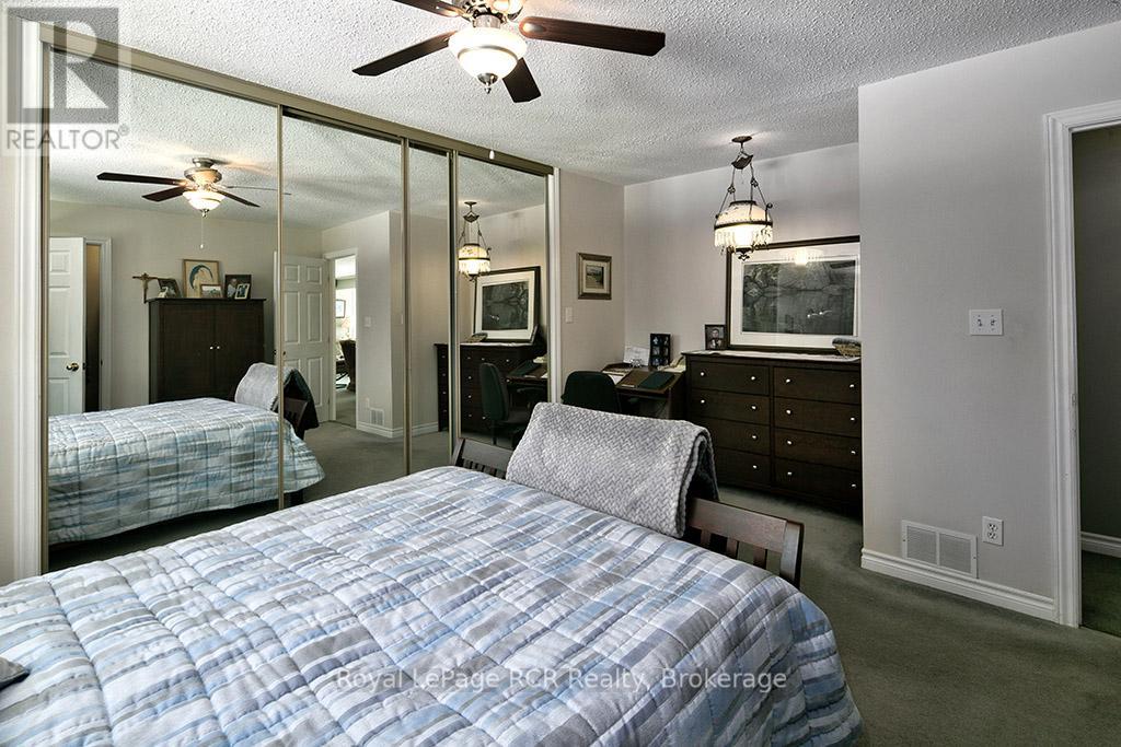 120 Mccullough Lake Drive, Chatsworth, Ontario  N0H 2V0 - Photo 27 - X12853812