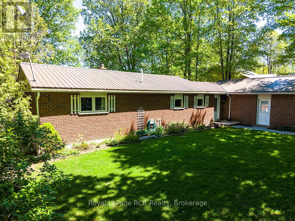 120 Mccullough Lake Drive, Chatsworth, Ontario  N0H 2V0 - Photo 7 - X12853812