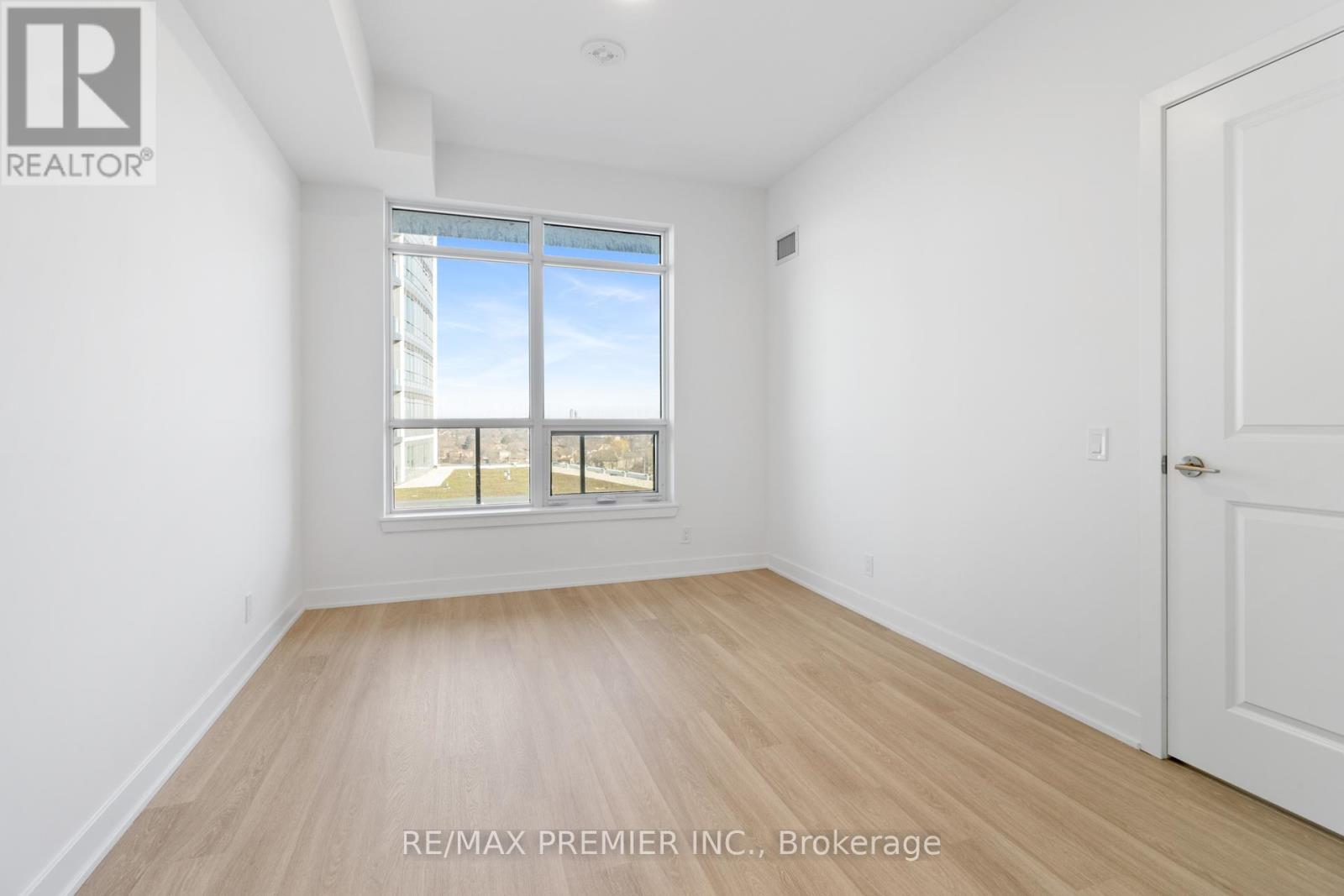 909 - 30 Upper Mall Way, Vaughan, Ontario  L4J 0L7 - Photo 38 - N13162618