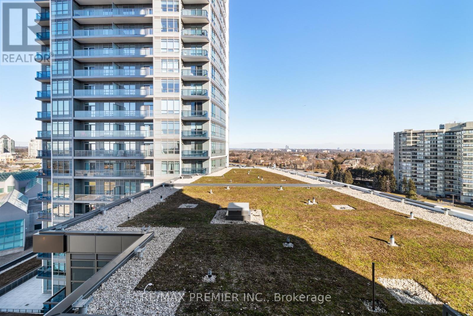 909 - 30 Upper Mall Way, Vaughan, Ontario  L4J 0L7 - Photo 30 - N13162618