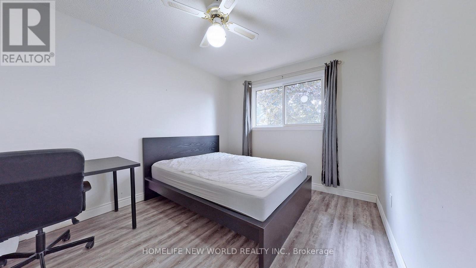 3954 Selkirk Place, Mississauga, Ontario L5L 3L5 - Photo 19 - W13076454