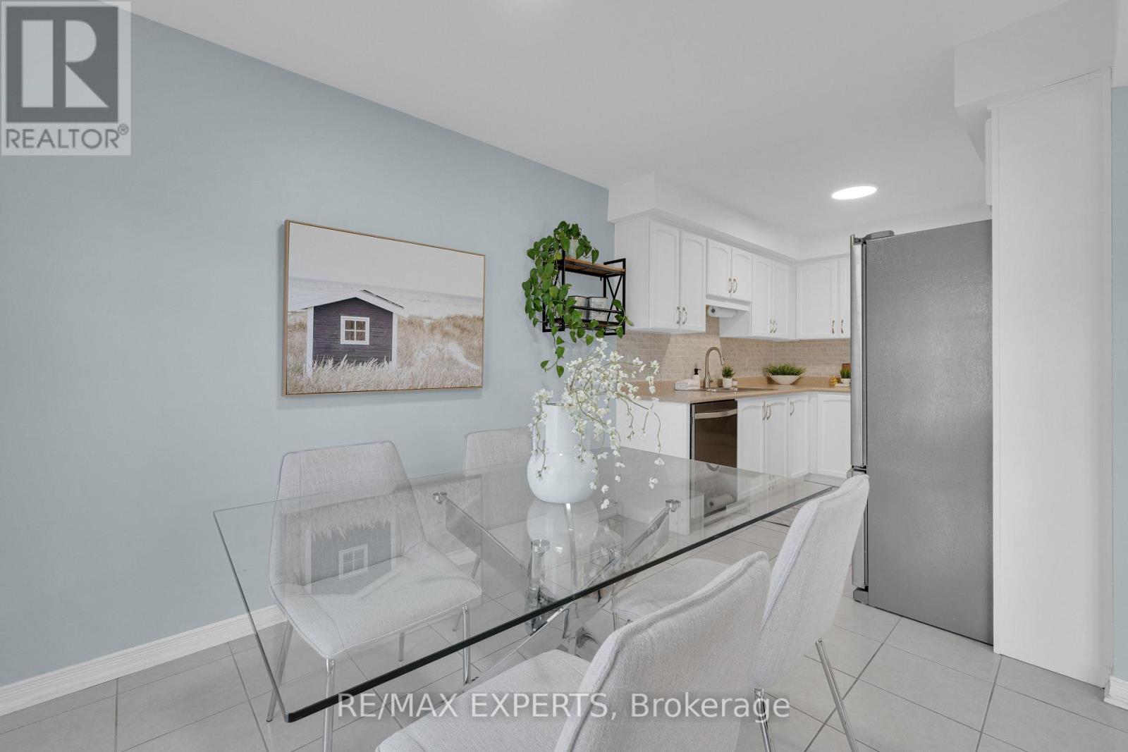 18 Armstrong Crescent, Bradford West Gwillimbury, Ontario  L3Z 0L1 - Photo 11 - N13162644