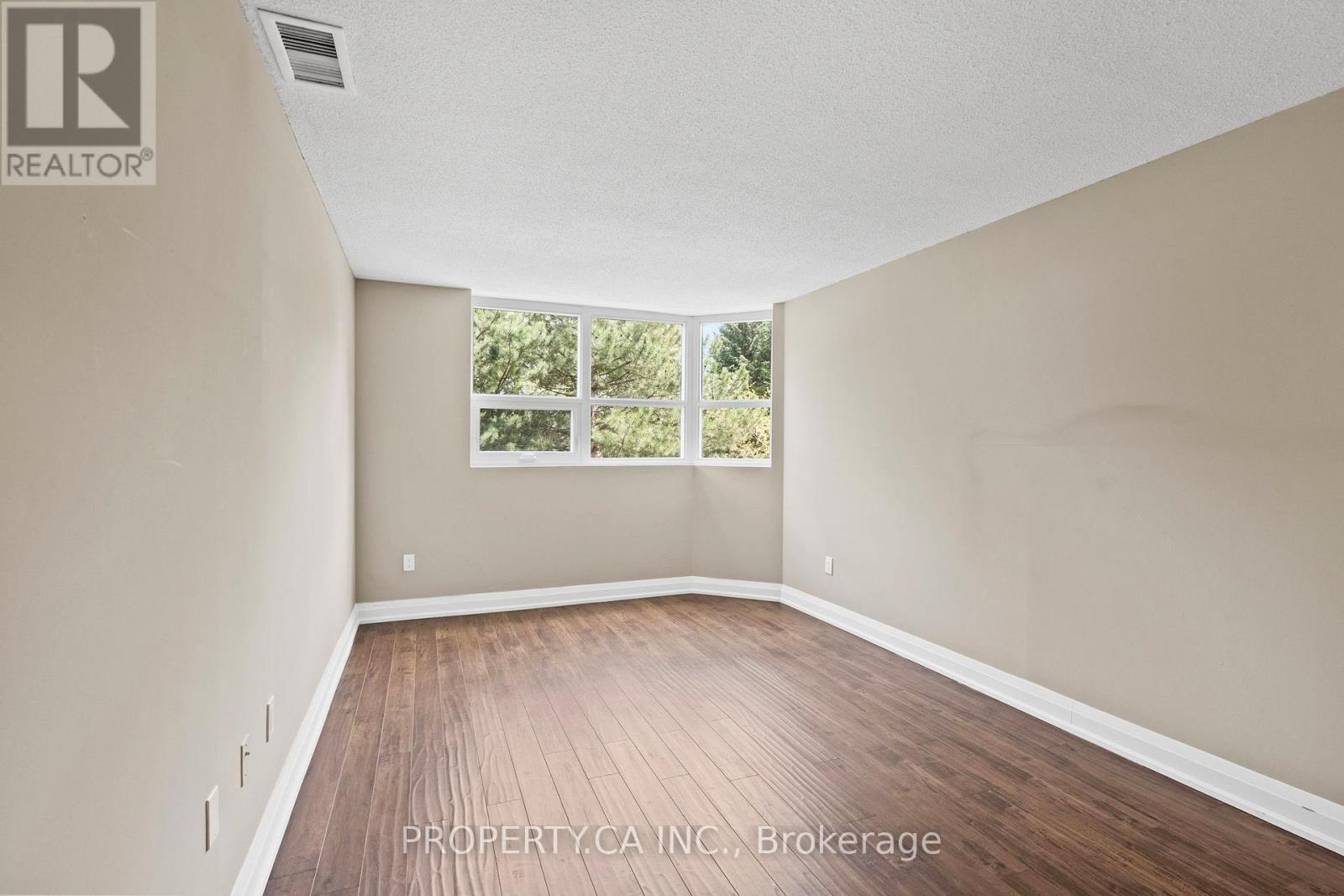 101 - 7601 Bathurst Street, Vaughan, Ontario L4J 4H5 - Photo 21 - N13162734