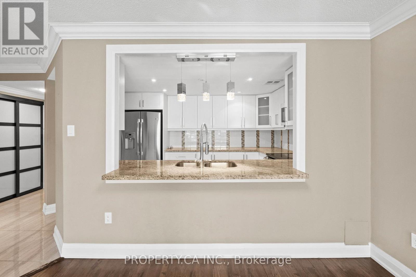 101 - 7601 Bathurst Street, Vaughan, Ontario L4J 4H5 - Photo 7 - N13162734