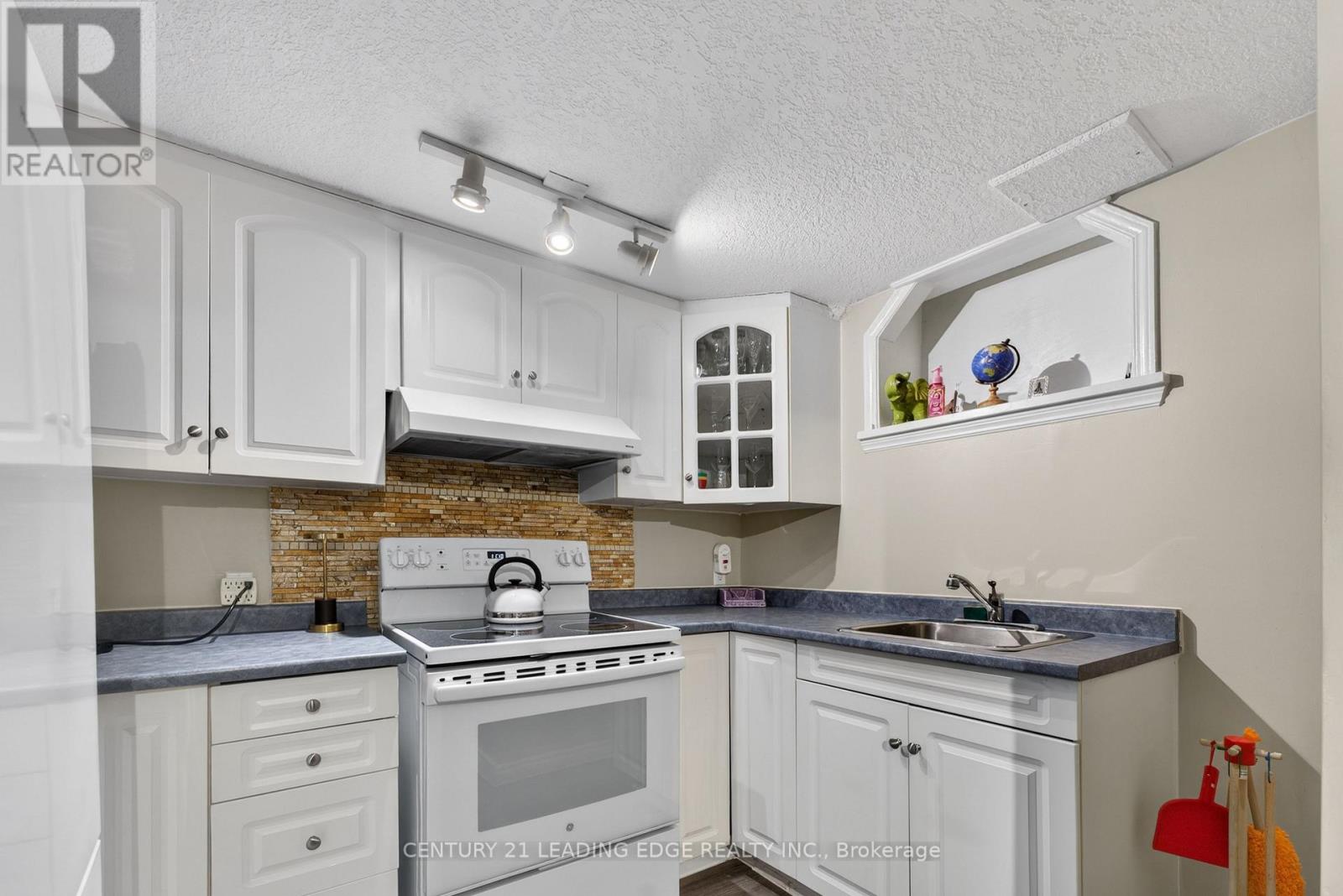 8 Doner Street, New Tecumseth, Ontario  L9R 1M5 - Photo 25 - N13162912