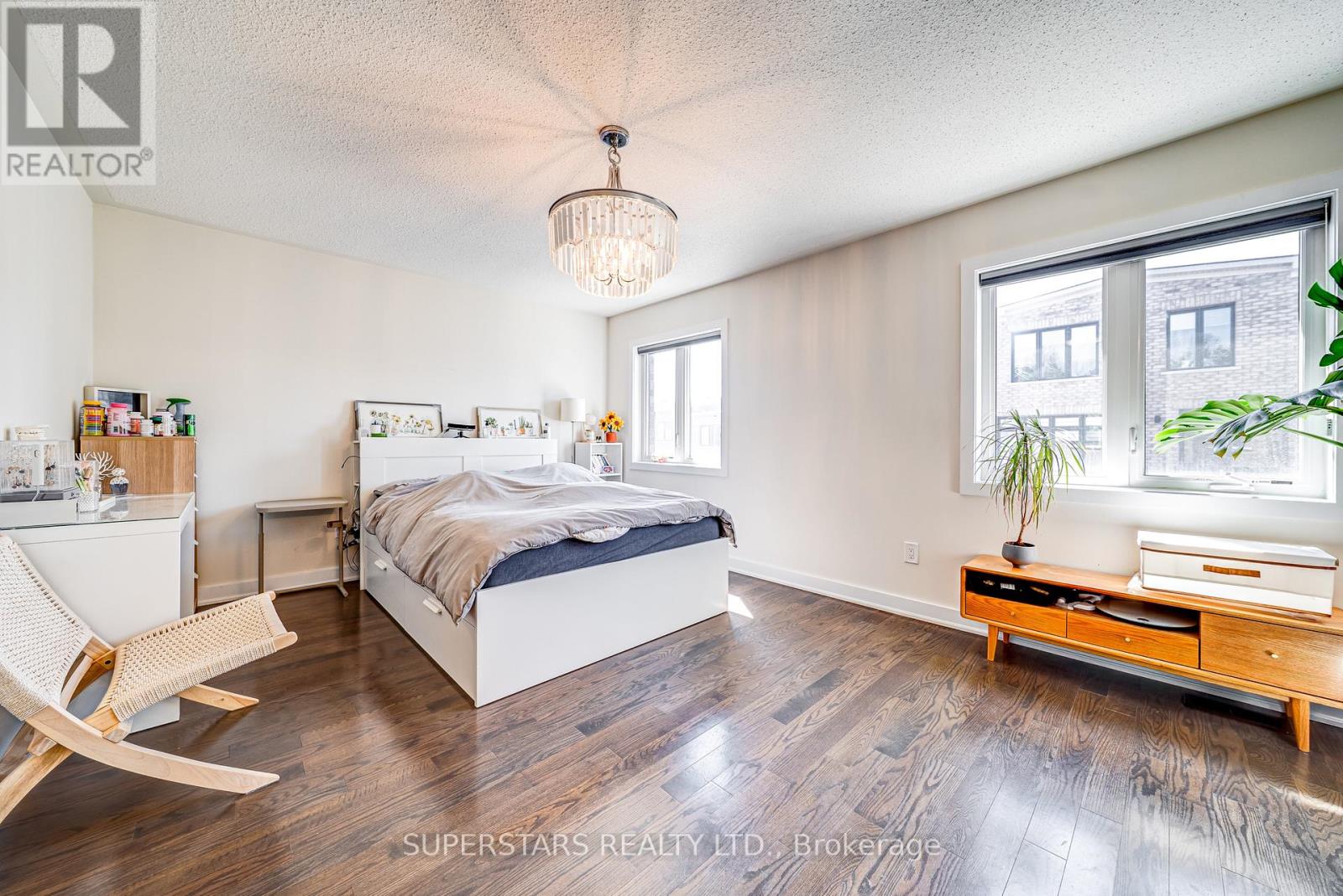 5 Haas Avenue, Richmond Hill, Ontario  L4E 1C4 - Photo 12 - N13162946