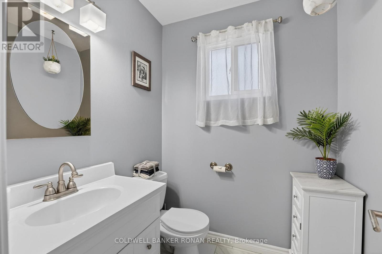 19 Larkdale Crescent, Essa (Angus), Ontario  L0M 1B0 - Photo 24 - N13162960