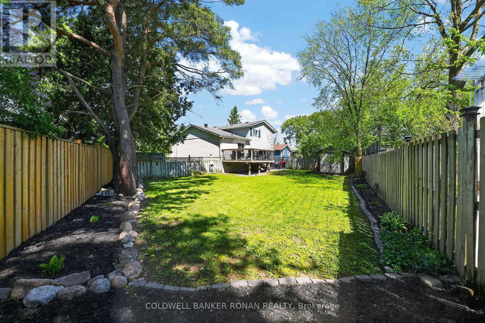 19 Larkdale Crescent, Essa (Angus), Ontario  L0M 1B0 - Photo 43 - N13162960