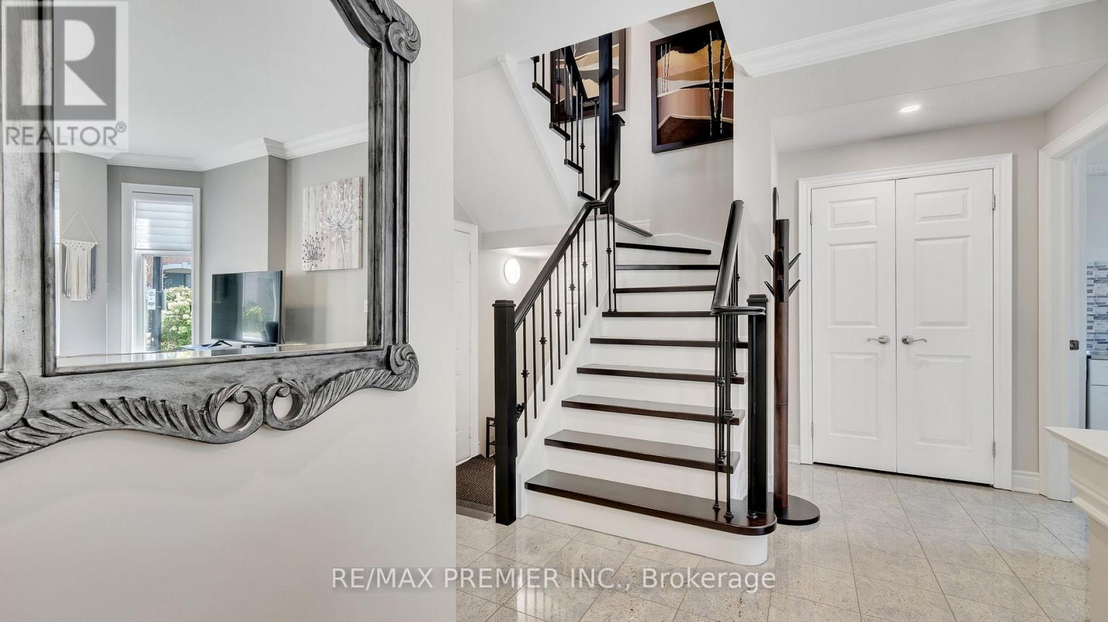 10 Henry Peters Lane, Vaughan, Ontario  L4L 0A7 - Photo 12 - N13162966